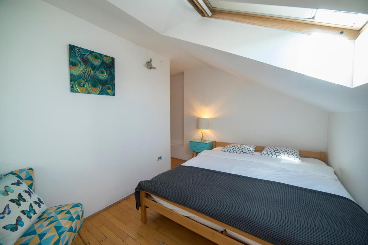 Octogon Apartment Zagreb Bagian luar foto