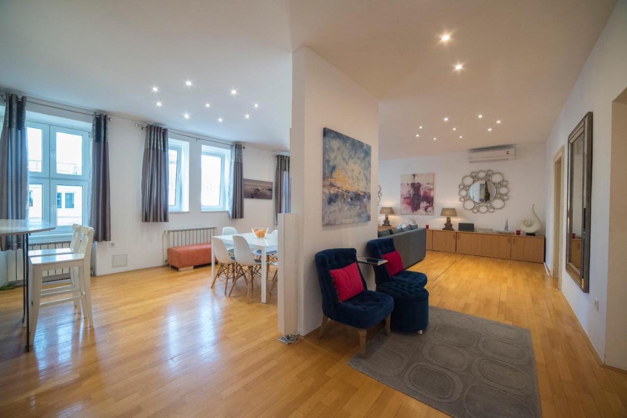Octogon Apartment Zagreb Bagian luar foto